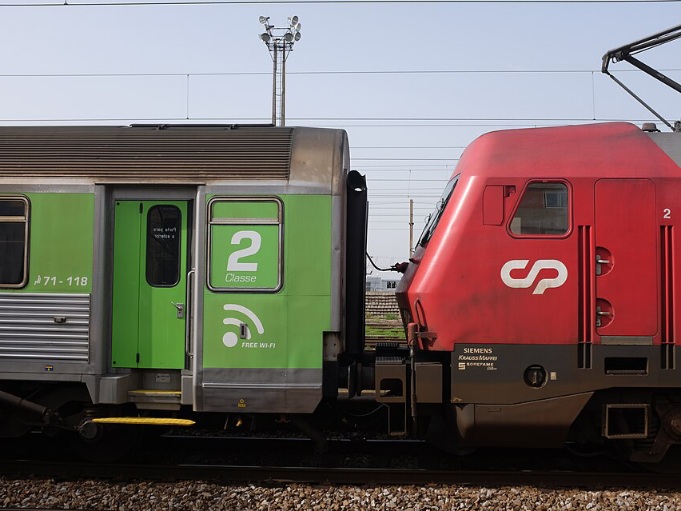 Intercidades-segunda-classe