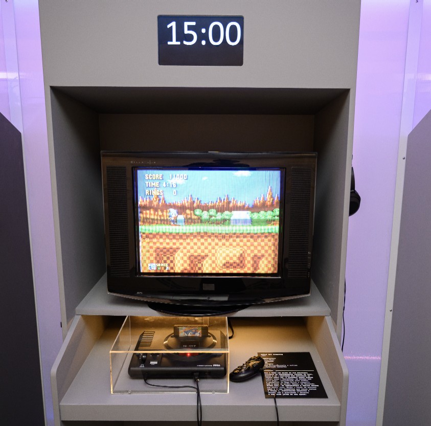 Consola na exposi&ccedil;&atilde;o Game+ em S&atilde;o Paulo